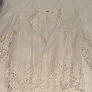 Elie Tahari white lace blouse